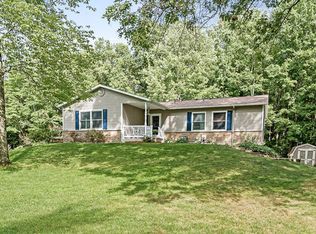 17750 Jordan Ln, Spring Lake, MI 49456