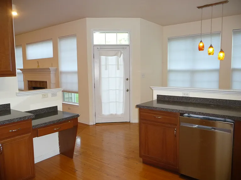 220 Roosevelt Dr — Photo 6