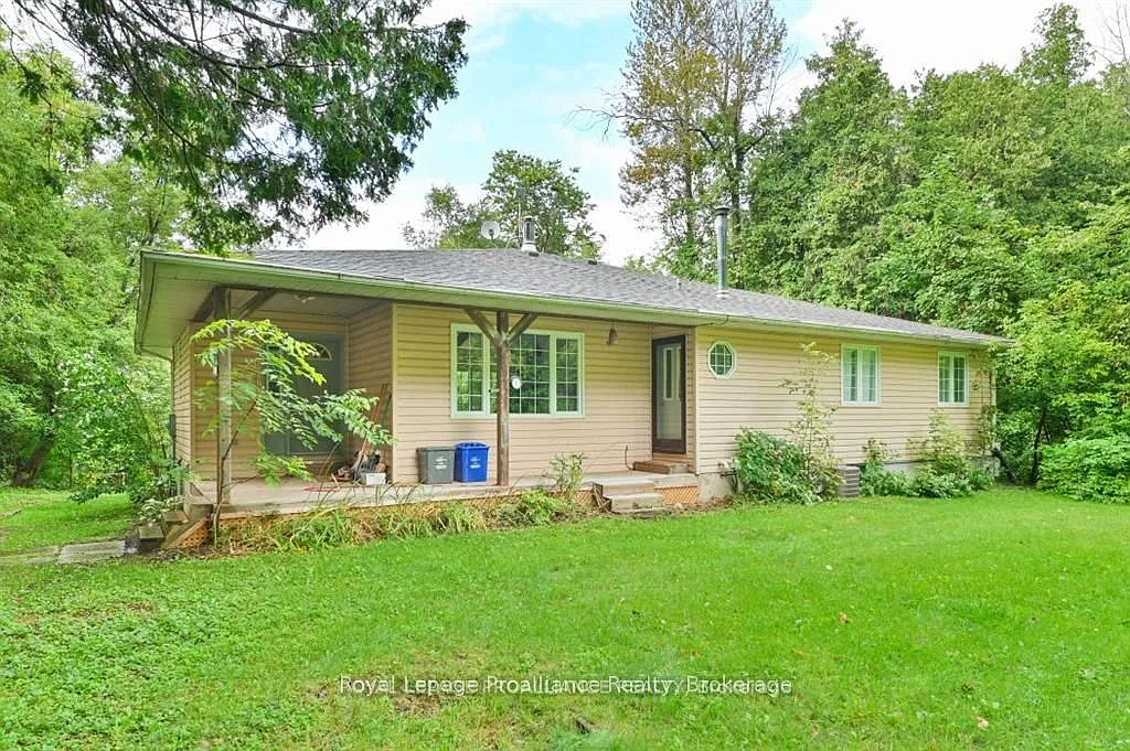 4 bed, $3,000 — Photo 2
