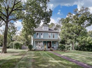 1945 Far Hills Ave, Dayton, OH 45419