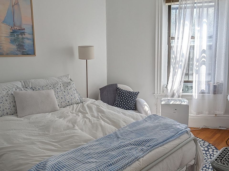 1st image of 47 E Concord St APT 1