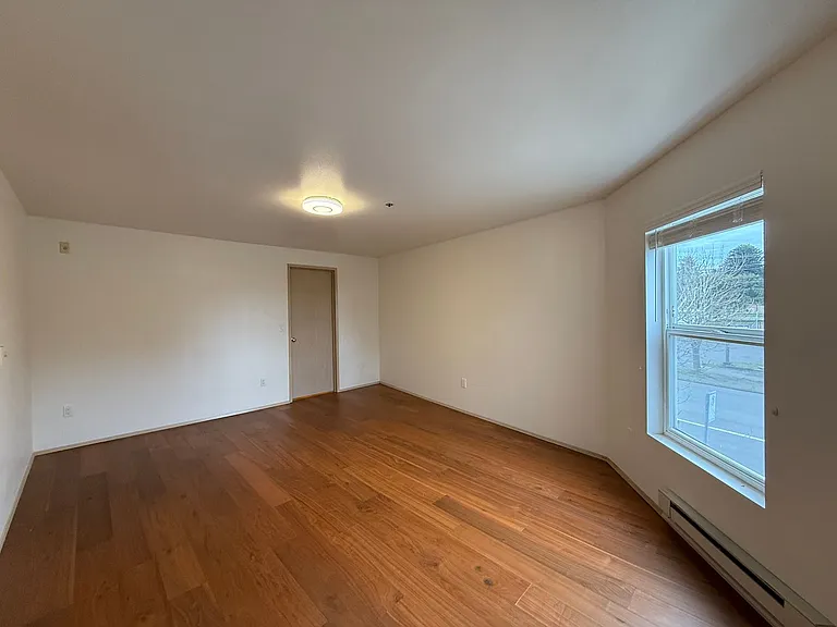 3401 Pacific Ave — Photo 35