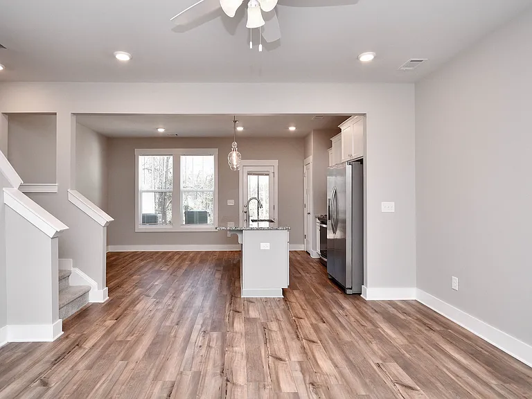 26 Starlake Rd — Photo 3