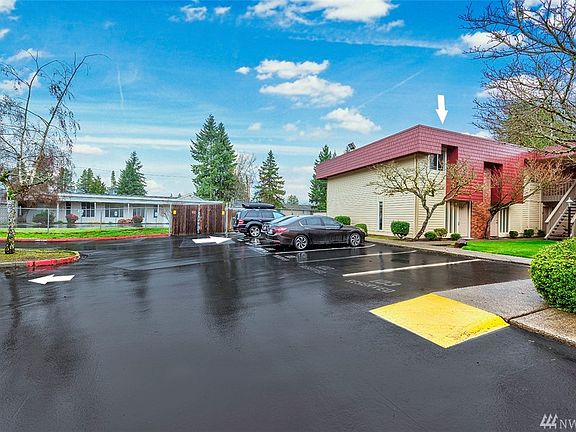 Both parking spots are marked and on the ends.