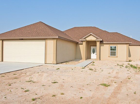 2nd image of 1082 N Vista Grande