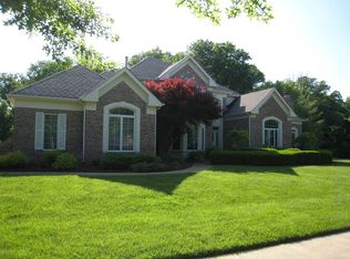 1323 Countryside Forrest Ct, Chesterfield, MO 63005
