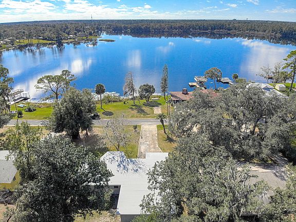 2nd image of 2337 Lake Talmadge Dr