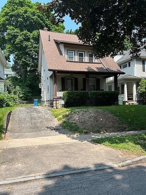 1st image of 45 Marion St