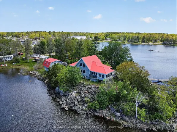 185 Picnic Island Rd, Georgian Bay, ON L0K 1S0