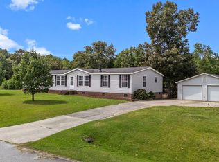 33 Chaucer Pl, Four Oaks, NC 27524