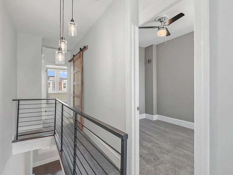 2609 E Ontario St — Photo 18