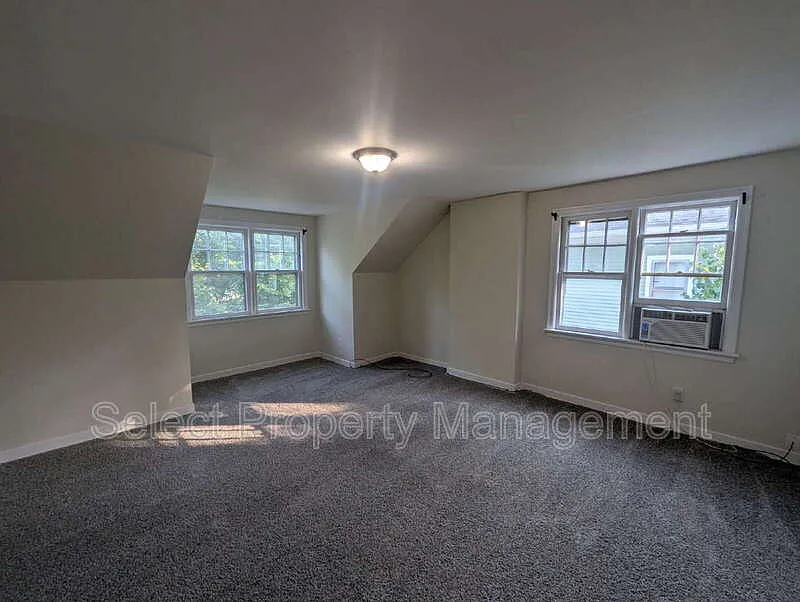 2 bed, 1.0 bath, 1155 sqft, $885 — Photo 4
