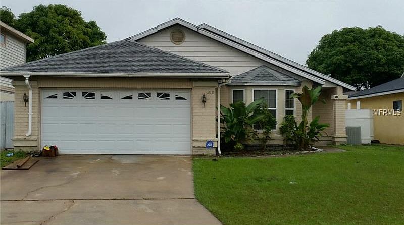 1st image of 210 Sandalwood Dr