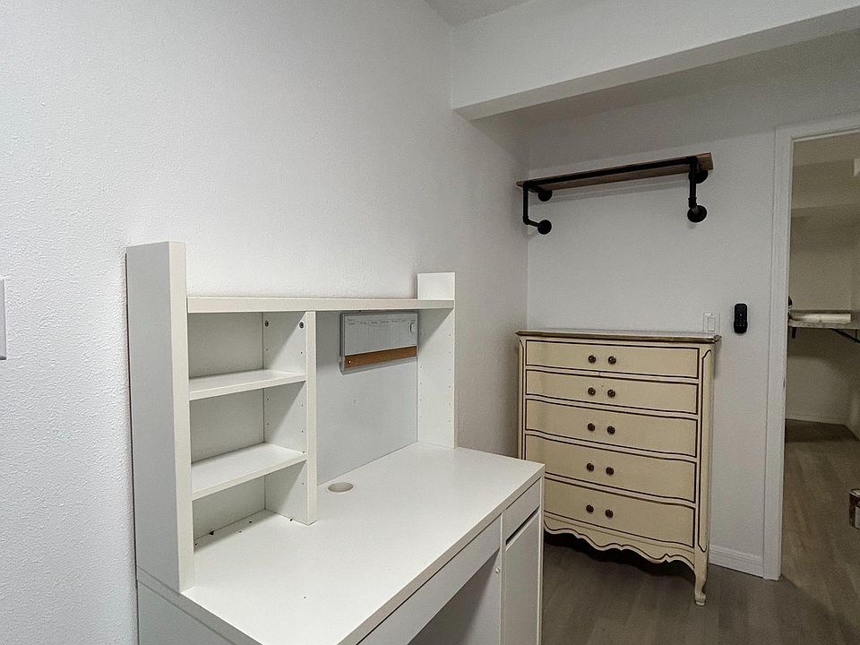 Dresser, tv, desk