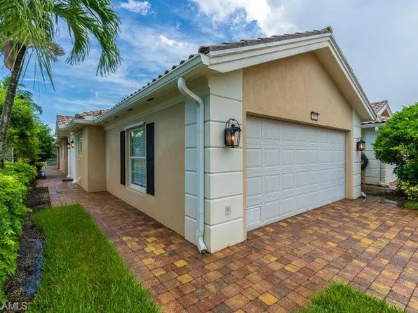 7953 Umberto CT, NAPLES, FL 34114