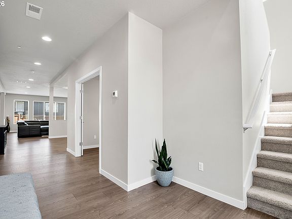 4th image of 9908 SW 173rd Ave