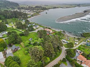 12491 S Indian Rd, Smith River, CA 95567