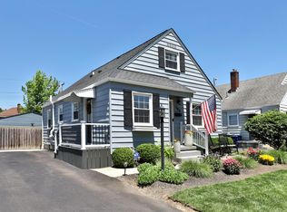 588 Chatham Rd, Columbus, OH 43214