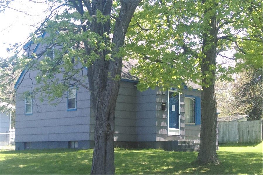 2nd image of 106 Linda Rd