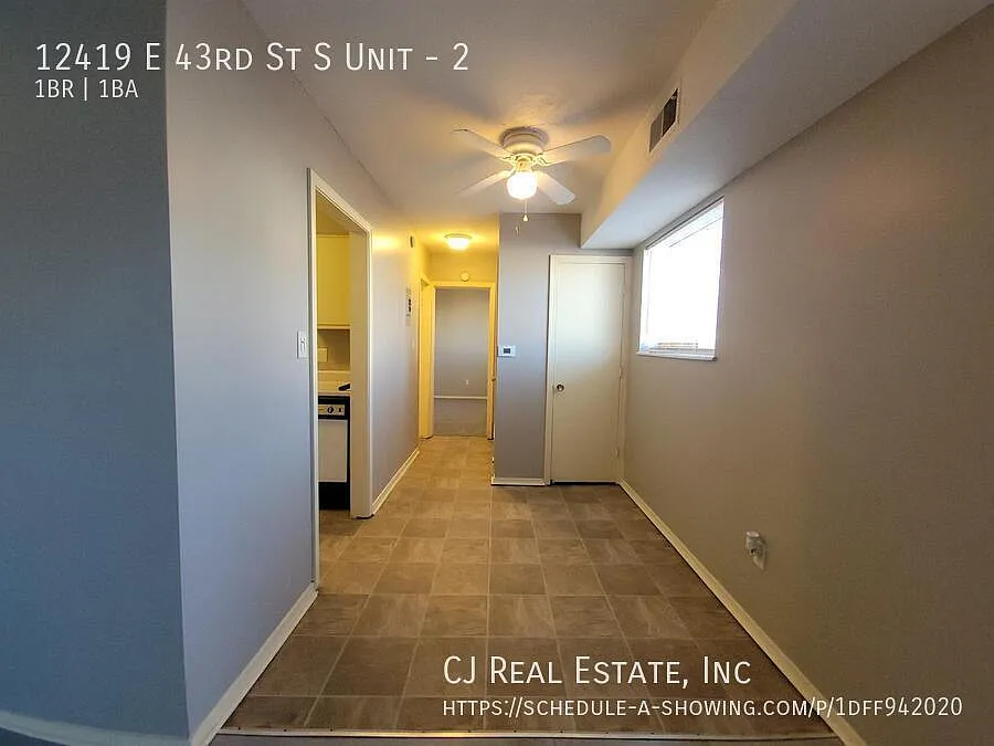 1 bed, $750 — Photo 4