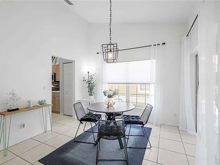 5360 Andover Dr #202 — Photo 12