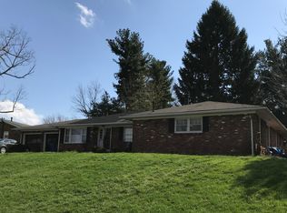238-240 Fontaine Cir, Lexington, KY 40502