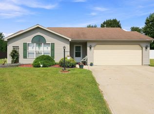 308 Alexis Dr, Milford, IN 46542
