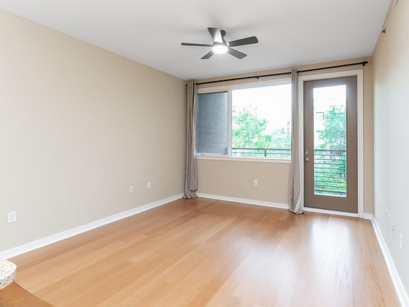 5th image of 200 Manufacturers Rd APT 328
