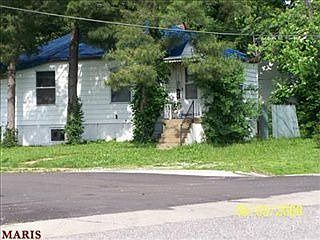 1st image of 3500 Dix Ave