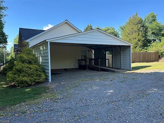 2nd image of 172 Jesse King Rd
