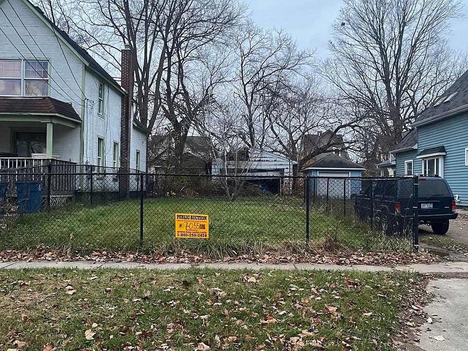 2nd image of 633 Trimble Ave