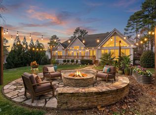 121 Chapel Ridge Dr, Pittsboro, NC 27312