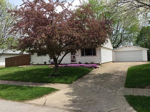 4th image of 2305 Sequoya Dr