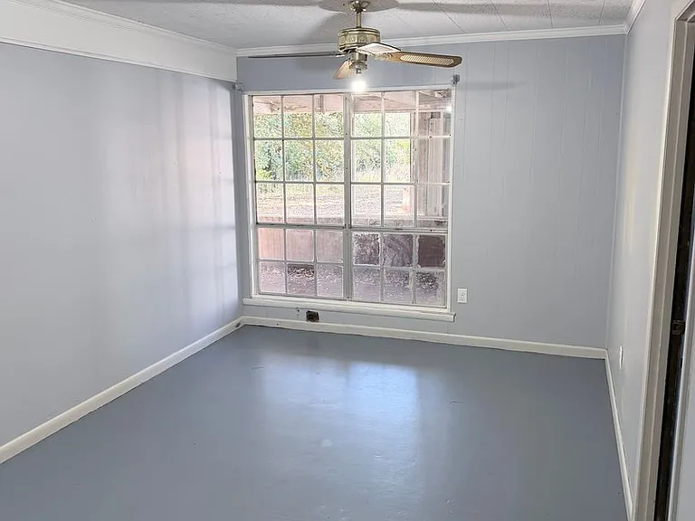 3009 Cabot St — Photo 6