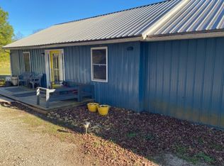 2705 Johnson Branch Rd, Leoma, TN 38468