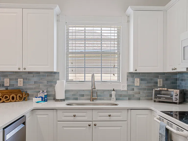 4874 Luster Leaf Cir #405 — Photo 5
