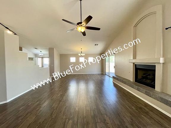 4th image of 1422 N Blue Sahuaro Trl