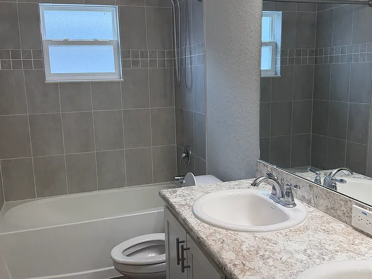 6392 Gardner Dr — Photo 9