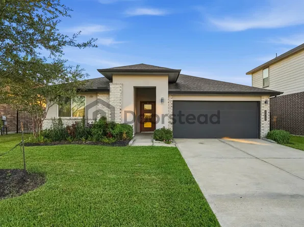 15510 Flowing Spg, San Antonio, TX 78247