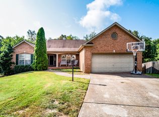 9820 Colby Station Ln, Knoxville, TN 37922