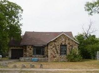 126 E 8th St, San Angelo, TX 76903