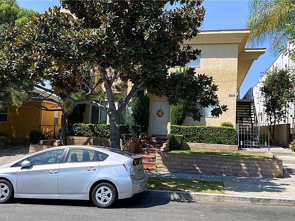 4th image of 509 E Valencia Ave