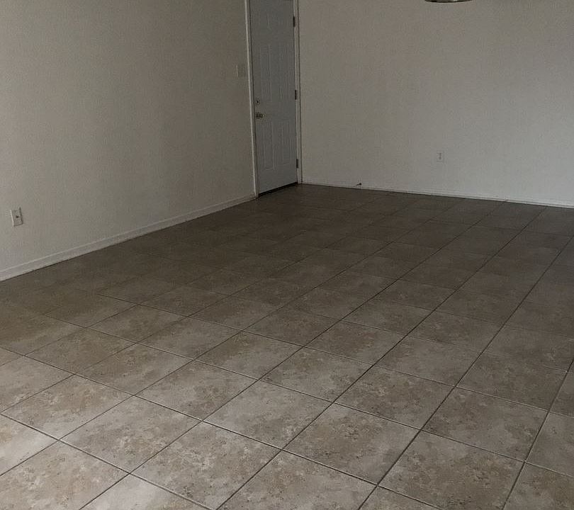 1st image of 1404-A Van Zanten Ct