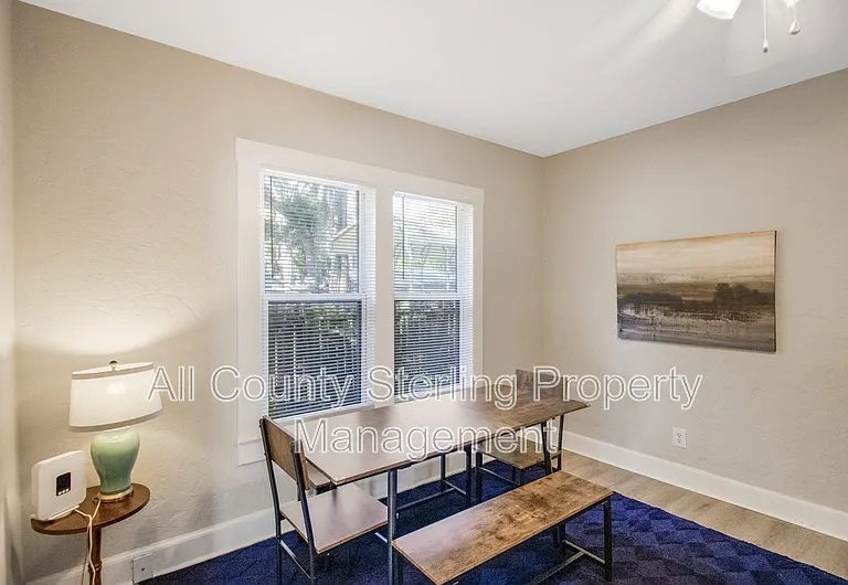 702 NW 2nd Ave — Photo 5
