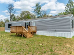 382 W Royal Palm Ave, Defuniak Springs, FL 32433