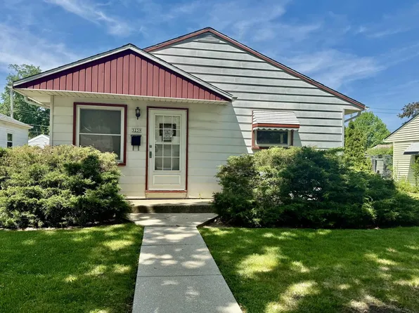 3239 S 54th STREET, Milwaukee, WI 53219