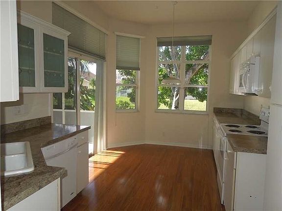 2nd image of 6919 Nw 27th Court