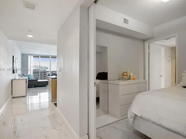 1800 S Ocean Dr #909 — Photo 12