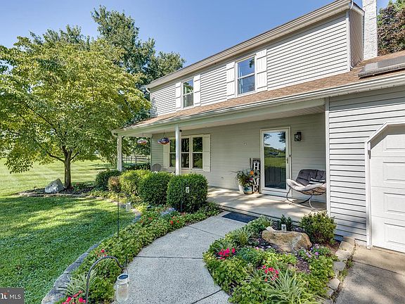 3rd image of 1092 Mullica Hill Rd