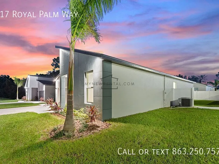 317 Royal Palm Way — Photo 4